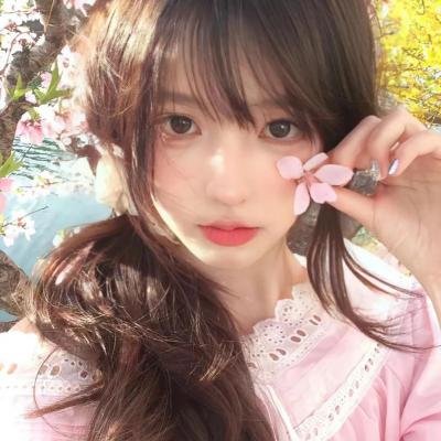让她走